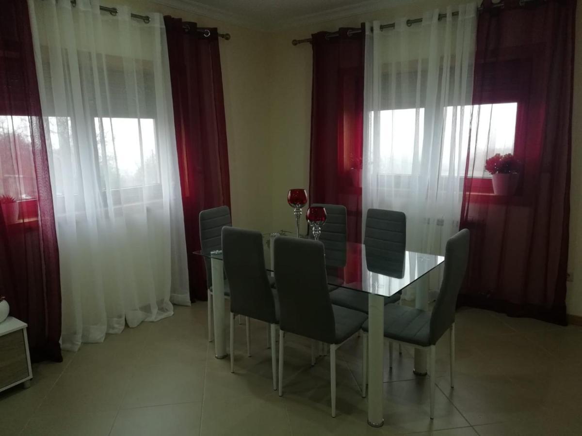 Casa Da Fonte Em Prada, Vinhais Bagian luar foto